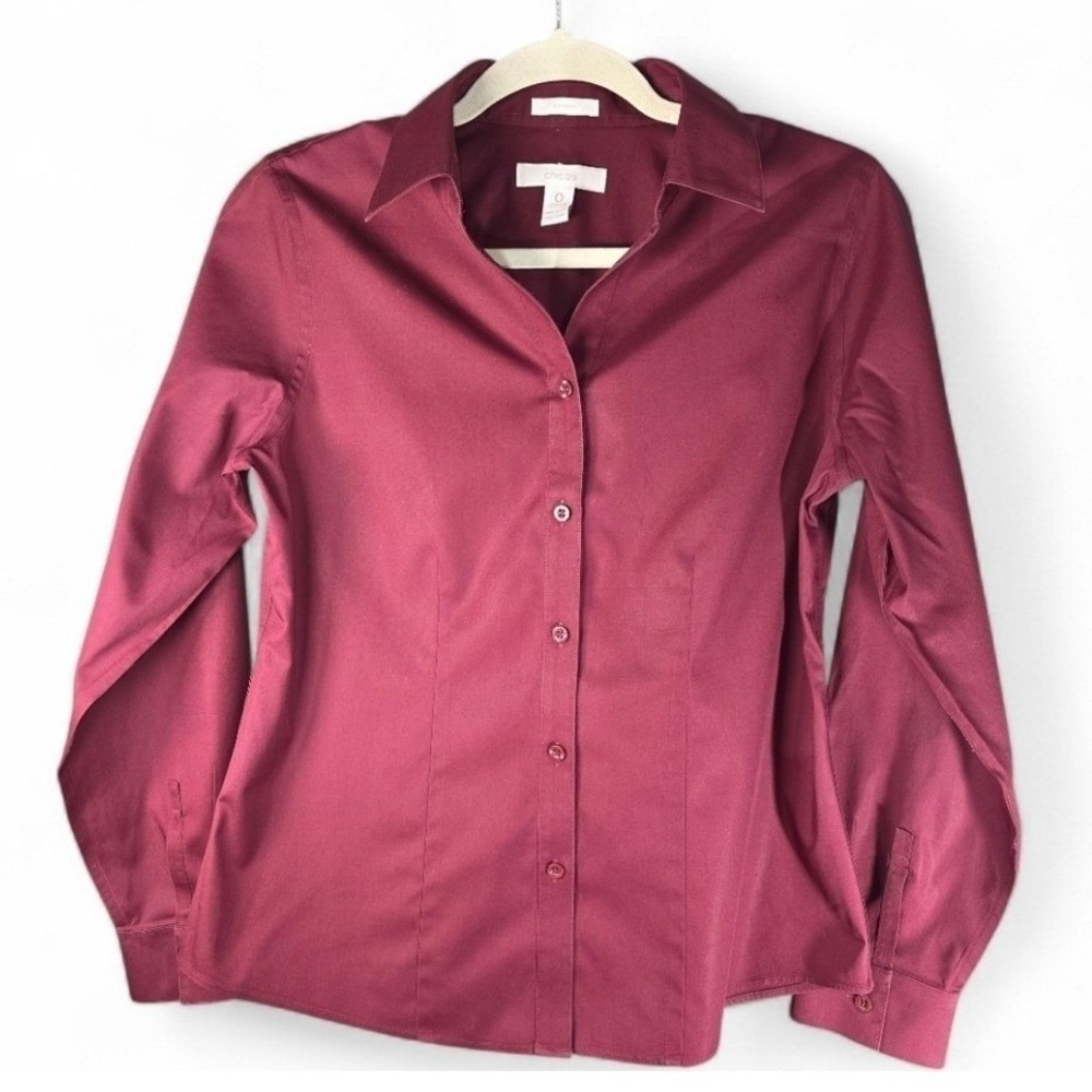 Chicos No-Iron Button Down Shirt Burgundy Wine 100% Cotton Blouse Size 0 S